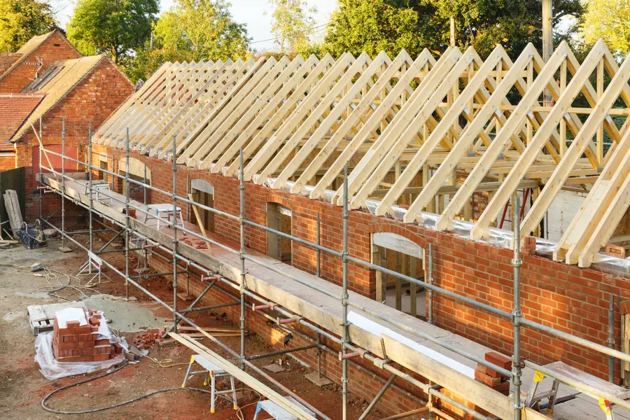 Roof trusses on an extension
